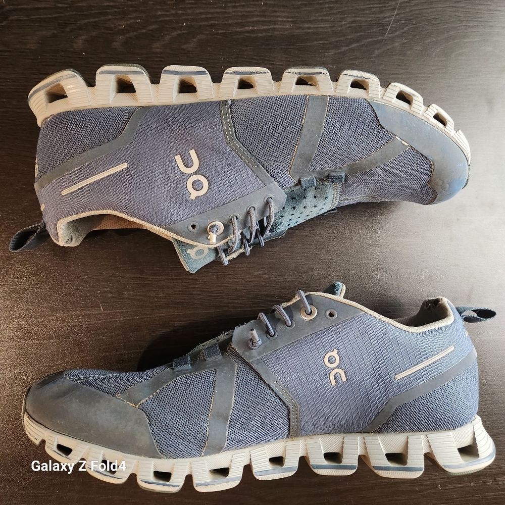 On Cloud Waterproof Cloudswift Running Shoes Blue… - image 1